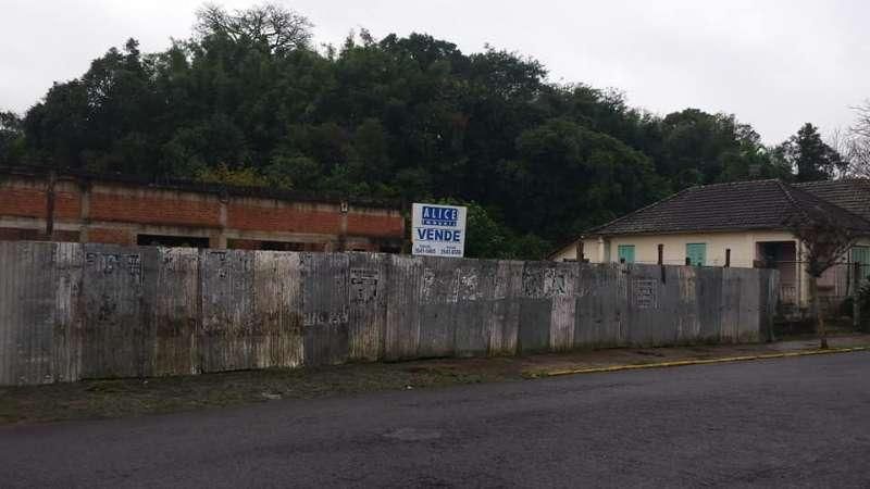 Terreno à venda no bairro Nossa Senhora de Fatima, Taquara