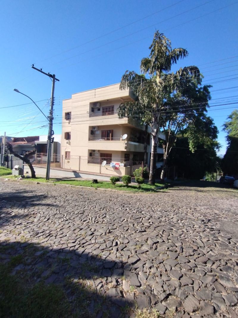 Apartamento com 2 quartos, 2 banheiros e 86m² à venda no bairro Nossa Senhora de Fatima, Taquara