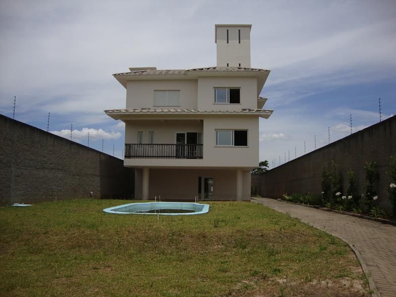 Casa com 3 quartos, 4 banheiros e 677m² à venda no bairro Nossa Senhora de Fatima, Taquara
