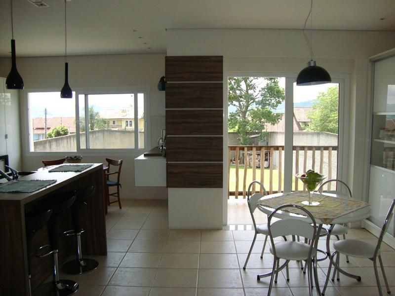 Casa com 3 quartos, 4 banheiros e 677m² à venda no bairro Nossa Senhora de Fatima, Taquara