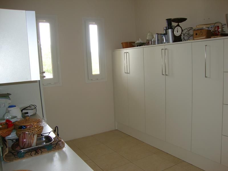 Casa com 3 quartos, 4 banheiros e 677m² à venda no bairro Nossa Senhora de Fatima, Taquara