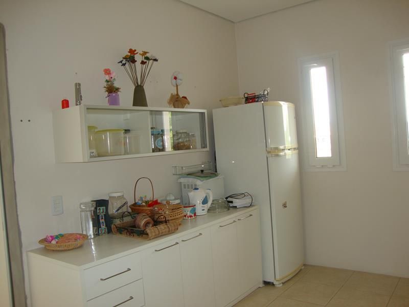 Casa com 3 quartos, 4 banheiros e 677m² à venda no bairro Nossa Senhora de Fatima, Taquara