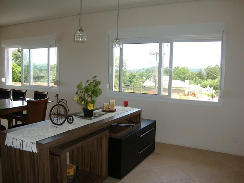 Casa com 3 quartos, 4 banheiros e 677m² à venda no bairro Nossa Senhora de Fatima, Taquara