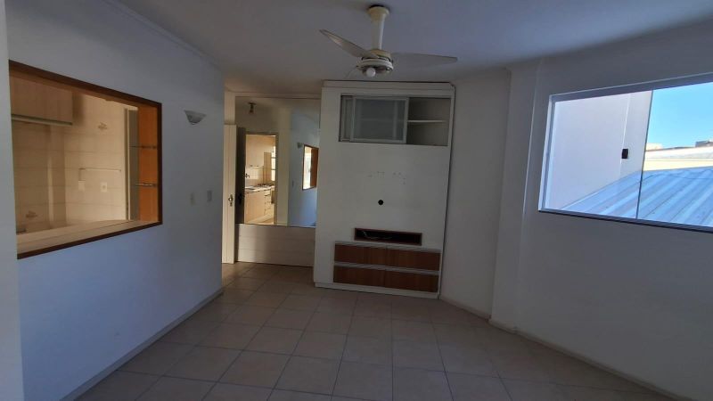Apartamento com 2 quartos, 1 banheiro e 66m² à venda no bairro Centro, Taquara