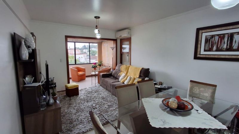 Apartamento com 1 quarto, 2 banheiros e 99m² à venda no bairro Centro, Taquara