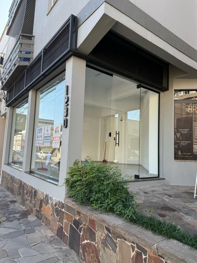 S/Loja com 1 banheiro e 32m² à venda no bairro Petropolis, Taquara