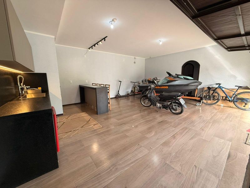 Casa com 3 quartos, 3 banheiros e 272m² à venda no bairro Centro, Igrejinha