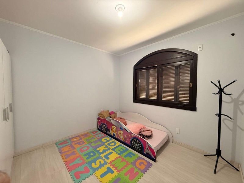 Casa com 3 quartos, 3 banheiros e 272m² à venda no bairro Centro, Igrejinha