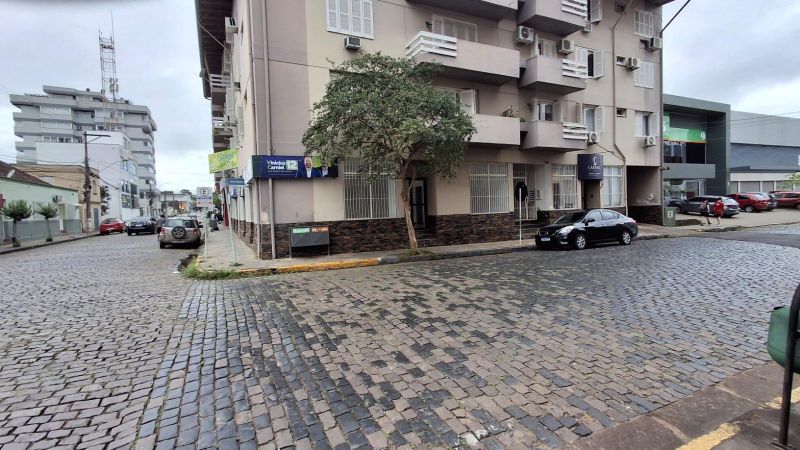 S/Loja com 1 banheiro e 75m² à venda no bairro Centro, Taquara
