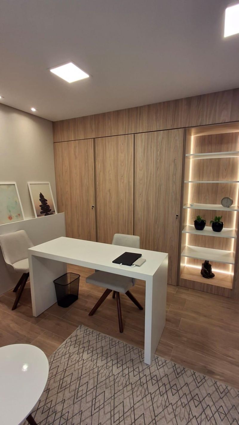 Sala com 1 banheiro e 47m² à venda no bairro Centro, Taquara