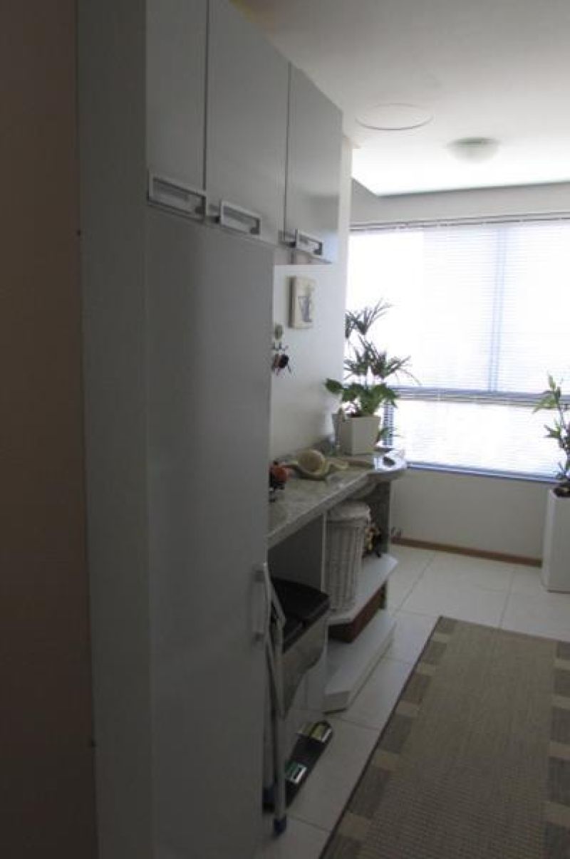 Apartamento com 2 quartos, 1 banheiro e 80m² à venda no bairro Centro, Taquara