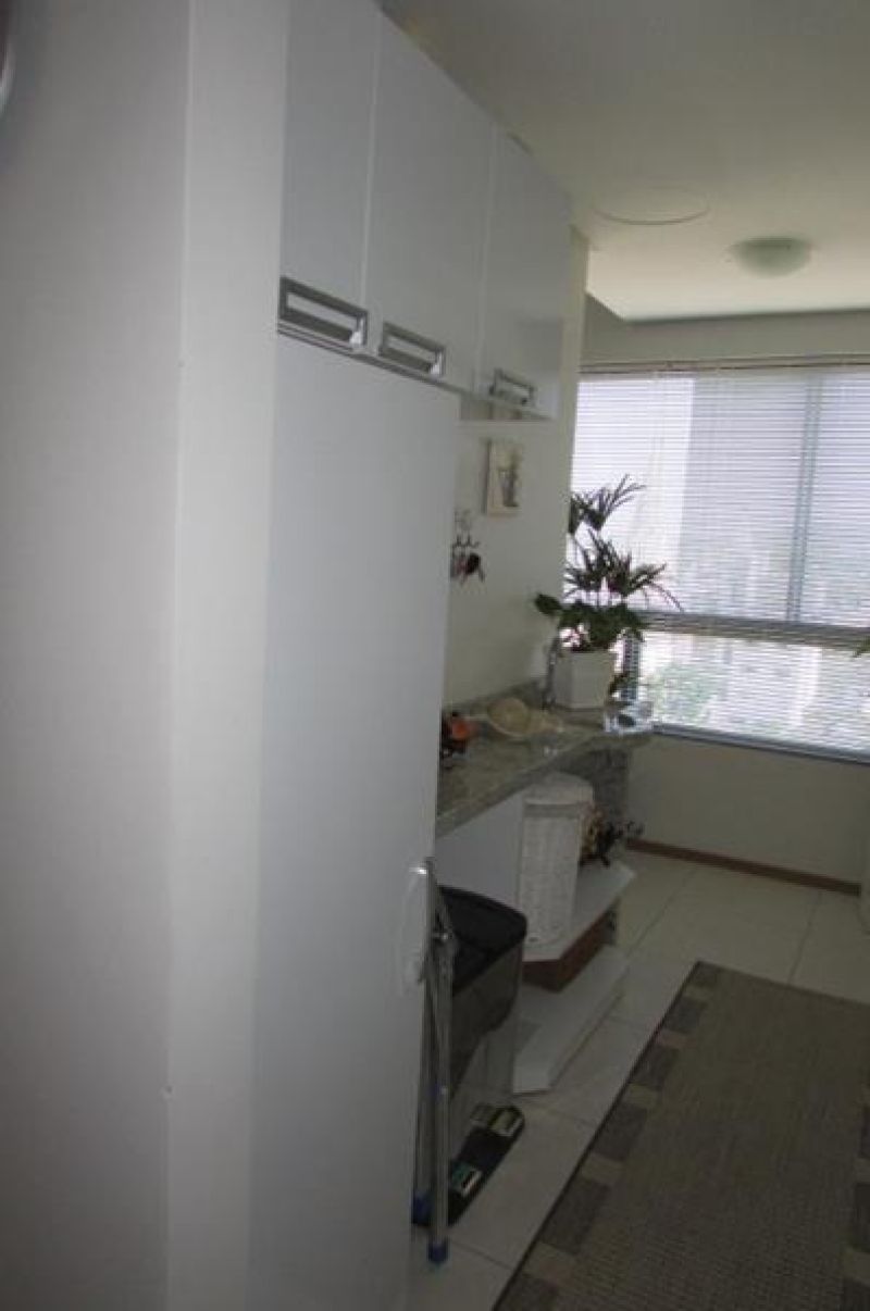 Apartamento com 2 quartos, 1 banheiro e 80m² à venda no bairro Centro, Taquara