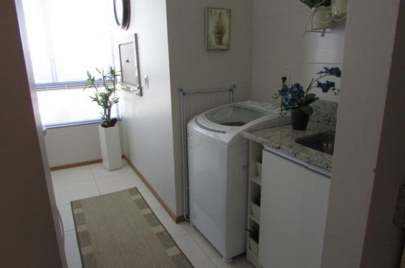 Apartamento com 2 quartos, 1 banheiro e 80m² à venda no bairro Centro, Taquara