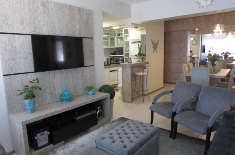 Apartamento com 2 quartos, 1 banheiro e 80m² à venda no bairro Centro, Taquara
