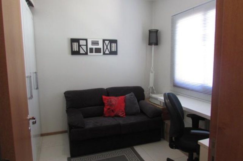 Apartamento com 2 quartos, 1 banheiro e 80m² à venda no bairro Centro, Taquara