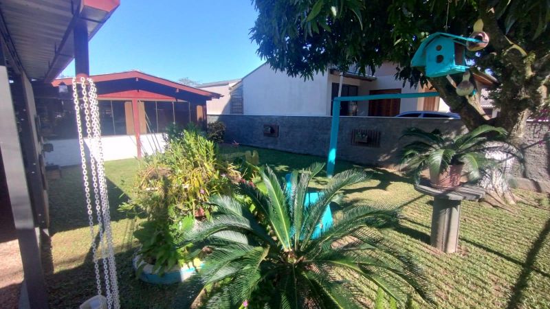 Casa em bairro Petrópolis