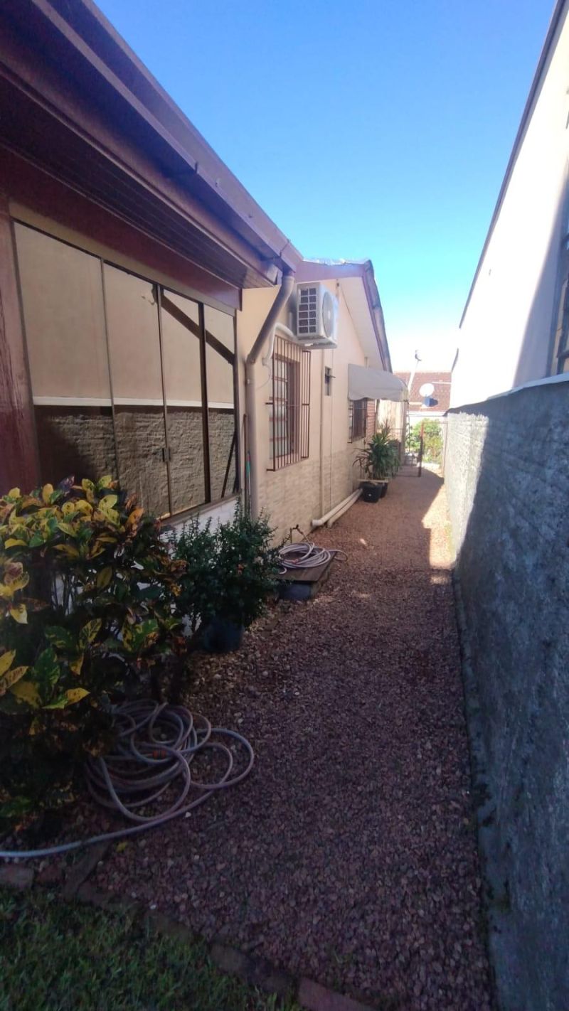 Casa em bairro Petrópolis