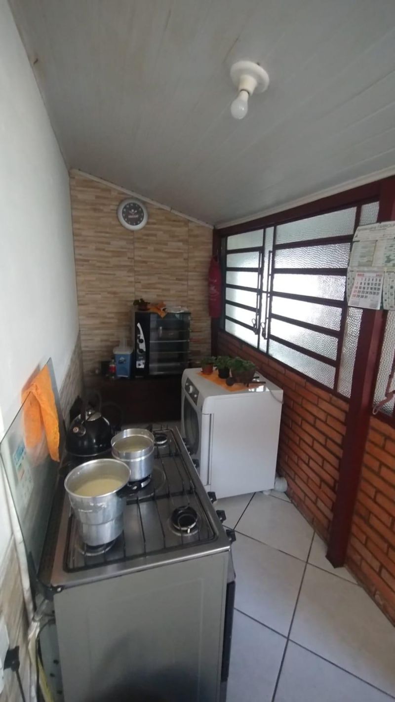 Casa em bairro Petrópolis