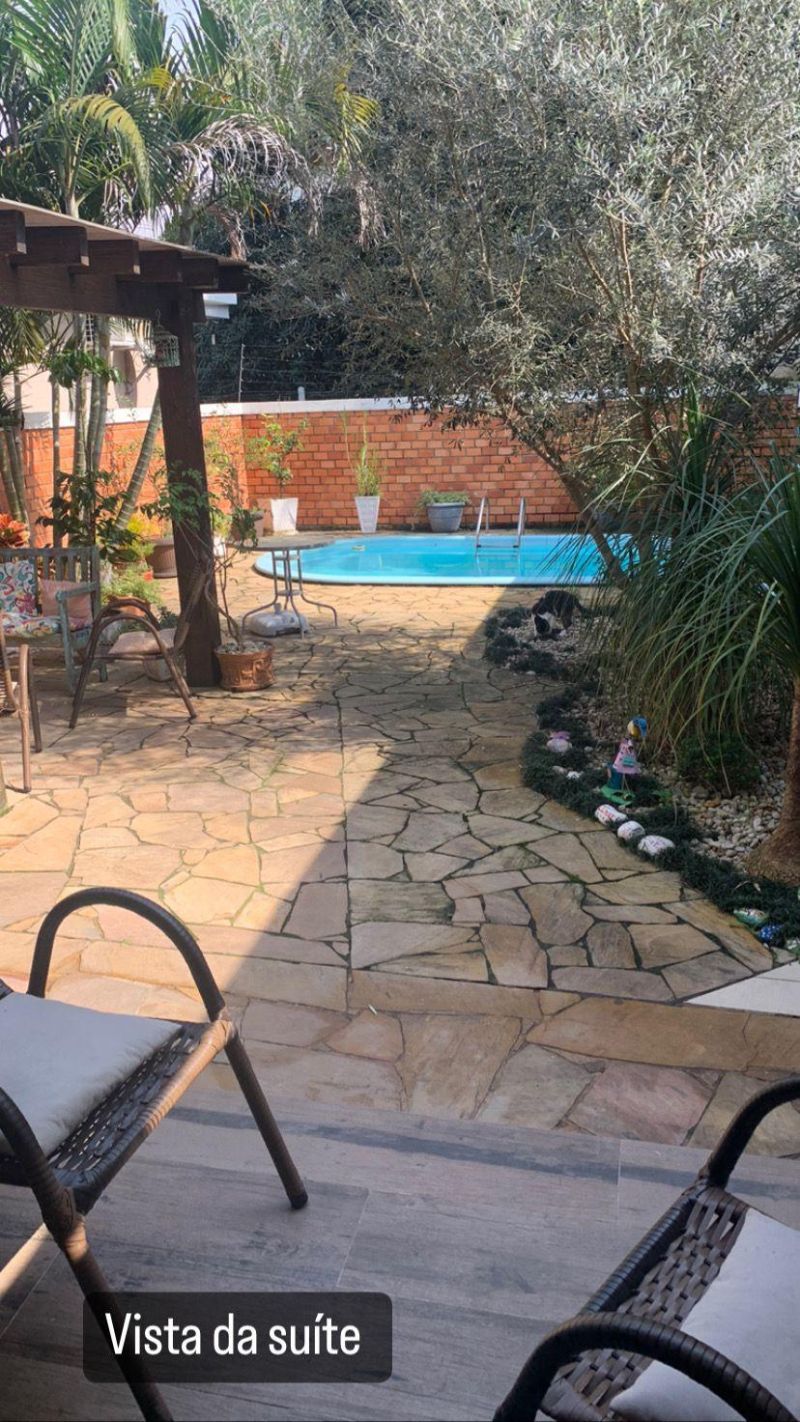Casa com 2 quartos, 3 banheiros e 180m² à venda no bairro Centro, Taquara