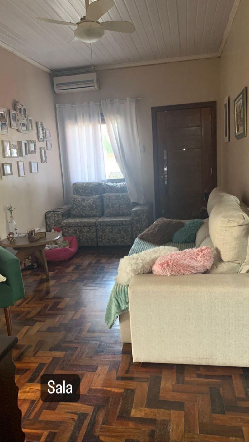 Casa com 2 quartos, 3 banheiros e 180m² à venda no bairro Centro, Taquara
