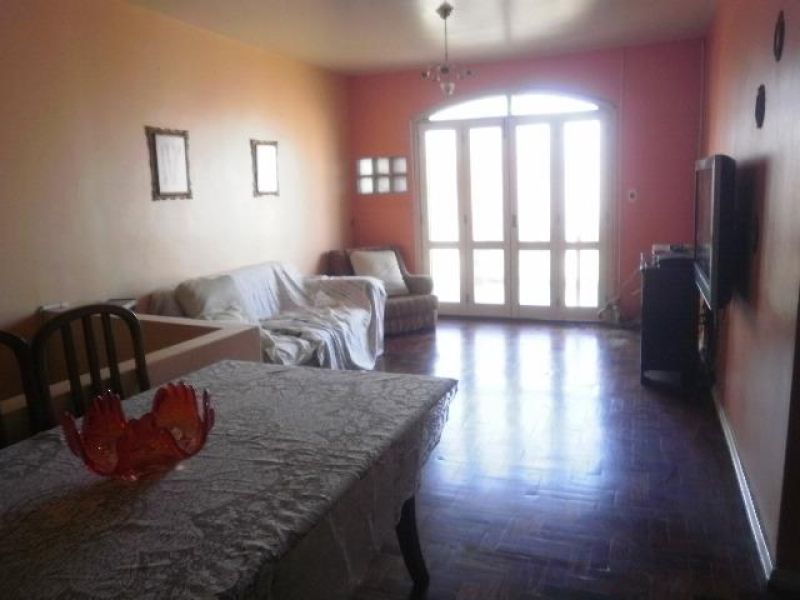 Sobrado com 3 quartos, 3 banheiros e 196m² à venda no bairro Centro, Taquara