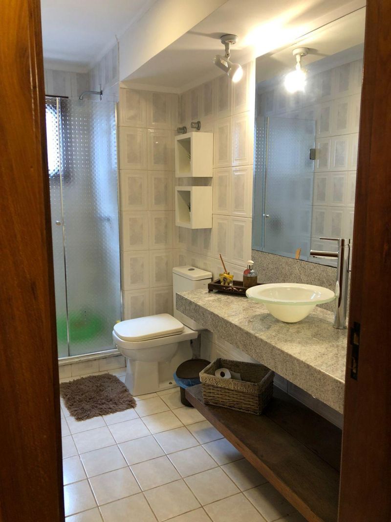 Apartamento com 1 quarto, 2 banheiros e 99m² à venda no bairro Centro, Taquara