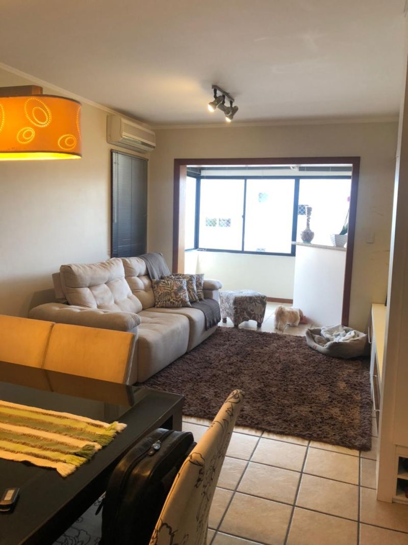 Apartamento com 1 quarto, 2 banheiros e 99m² à venda no bairro Centro, Taquara