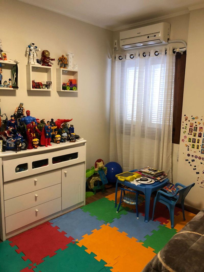 Apartamento com 1 quarto, 2 banheiros e 99m² à venda no bairro Centro, Taquara