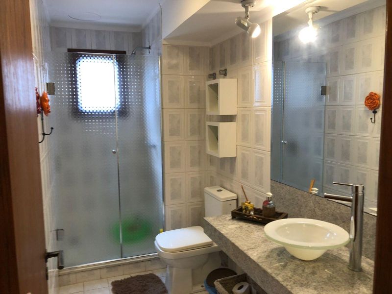 Apartamento com 1 quarto, 2 banheiros e 99m² à venda no bairro Centro, Taquara