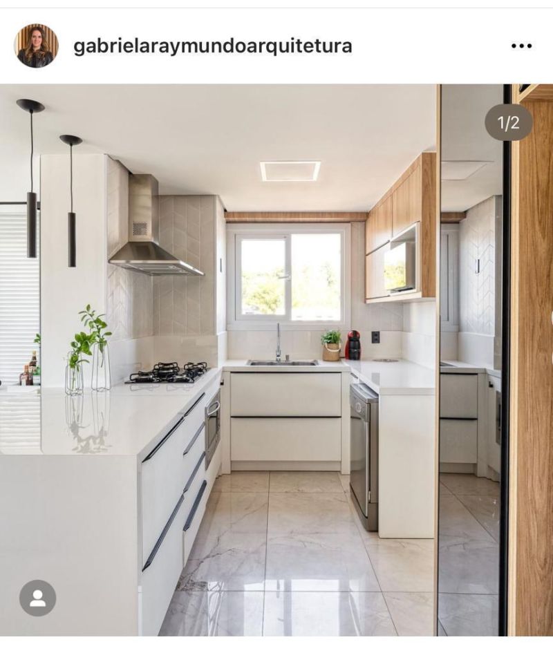 Apartamento com 2 quartos, 3 banheiros e 119m² à venda no bairro Centro, Taquara