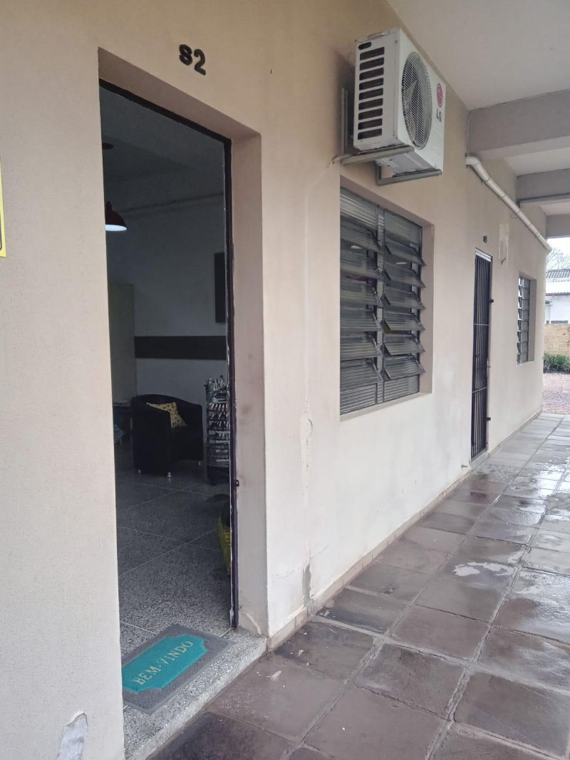Sala com 1 banheiro e 48m² à venda no bairro Centro, Taquara