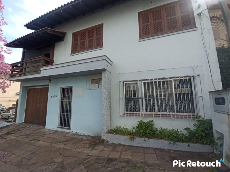 Casa com 3 quartos, 2 banheiros e 196m² à venda no bairro Centro, Taquara