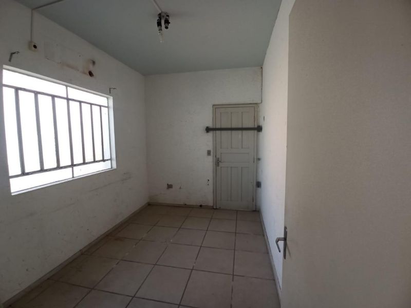 Casa com 3 quartos, 2 banheiros e 196m² à venda no bairro Centro, Taquara