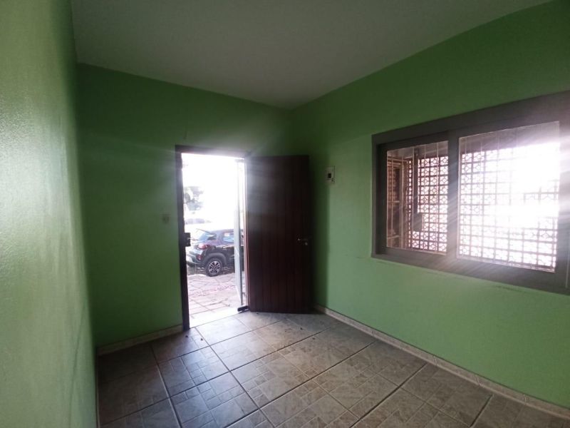 Casa com 3 quartos, 2 banheiros e 196m² à venda no bairro Centro, Taquara