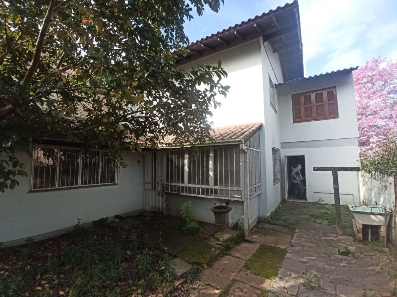 Casa com 3 quartos, 2 banheiros e 196m² à venda no bairro Centro, Taquara