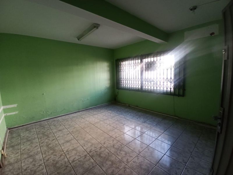 Casa com 3 quartos, 2 banheiros e 196m² à venda no bairro Centro, Taquara