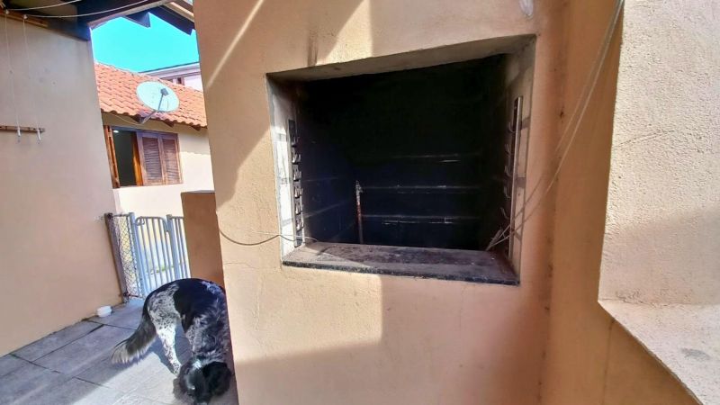 Casa com 2 quartos, 3 banheiros e 100m² à venda no bairro Centro, Taquara