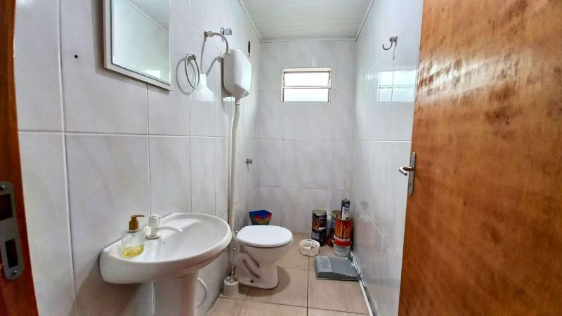Casa com 2 quartos, 3 banheiros e 100m² à venda no bairro Centro, Taquara