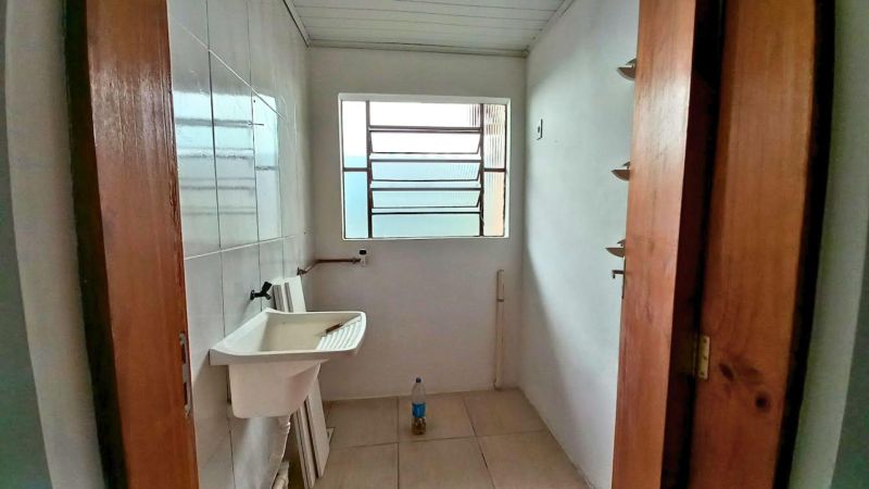 Casa com 2 quartos, 3 banheiros e 100m² à venda no bairro Centro, Taquara