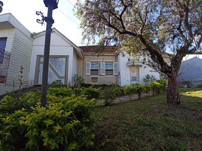 Casa com 3 quartos, 2 banheiros e 240m² à venda no bairro Centro, Taquara