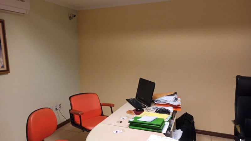 Prédio com 260m² à venda no bairro Centro, Taquara