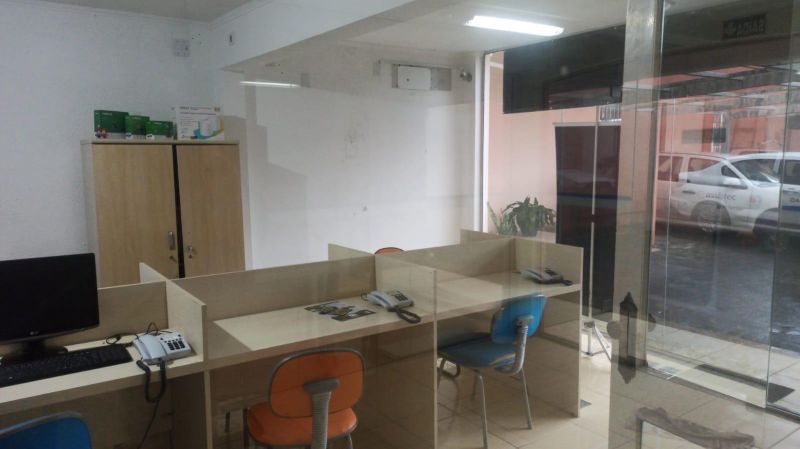Prédio com 260m² à venda no bairro Centro, Taquara