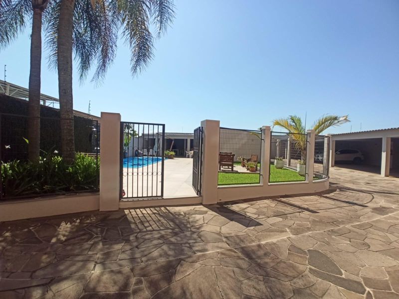 Apartamento com 3 quartos, 3 banheiros e 183m² à venda no bairro Centro, Taquara