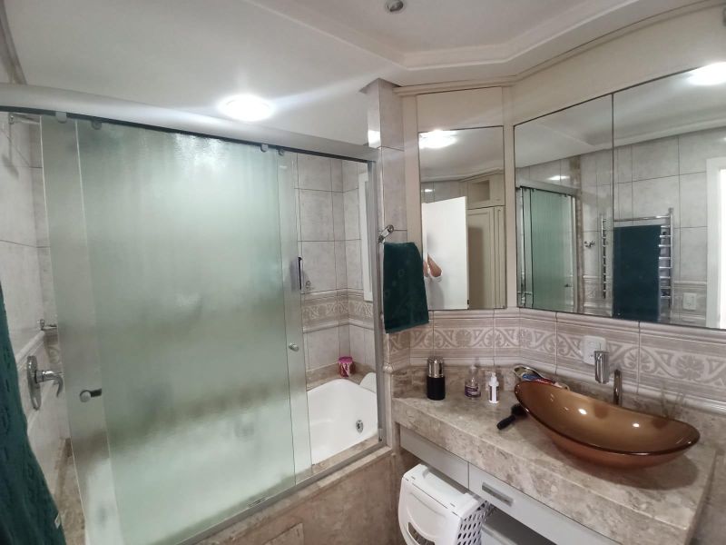 Apartamento com 3 quartos, 3 banheiros e 183m² à venda no bairro Centro, Taquara