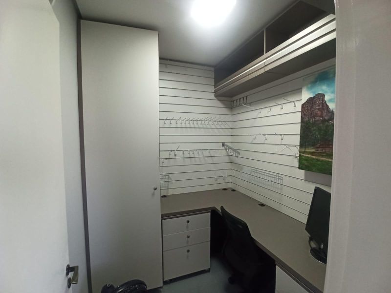 Apartamento com 3 quartos, 3 banheiros e 183m² à venda no bairro Centro, Taquara