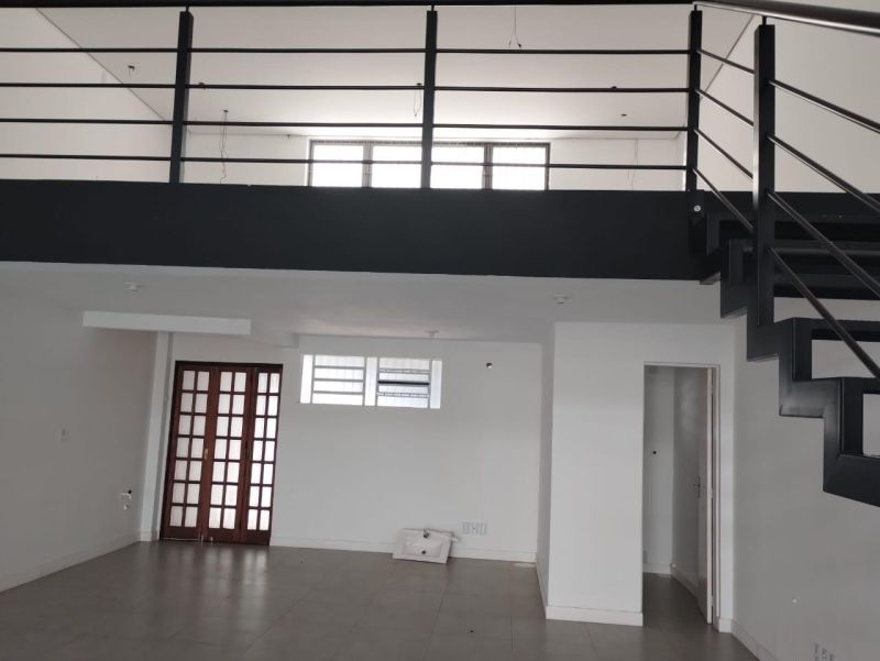 Sala com 1 banheiro e 144m² à venda no bairro Centro, Taquara