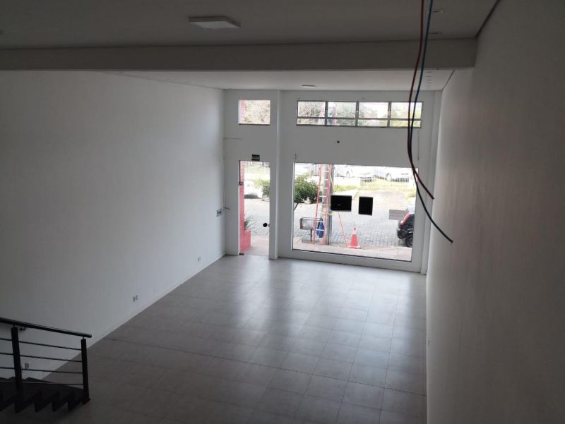 Sala com 1 banheiro e 144m² à venda no bairro Centro, Taquara