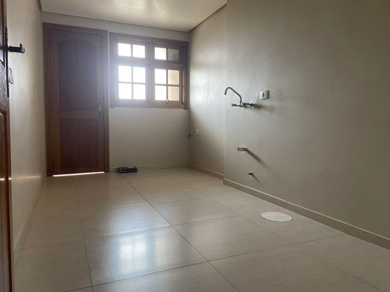 Apartamento com 3 quartos, 2 banheiros e 155m² à venda no bairro Centro, Taquara