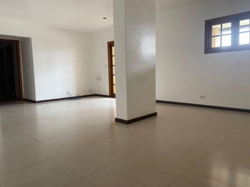 Apartamento com 3 quartos, 2 banheiros e 155m² à venda no bairro Centro, Taquara