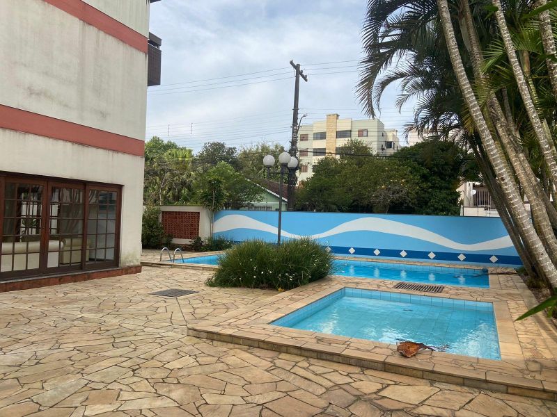 Apartamento com 3 quartos, 2 banheiros e 155m² à venda no bairro Centro, Taquara